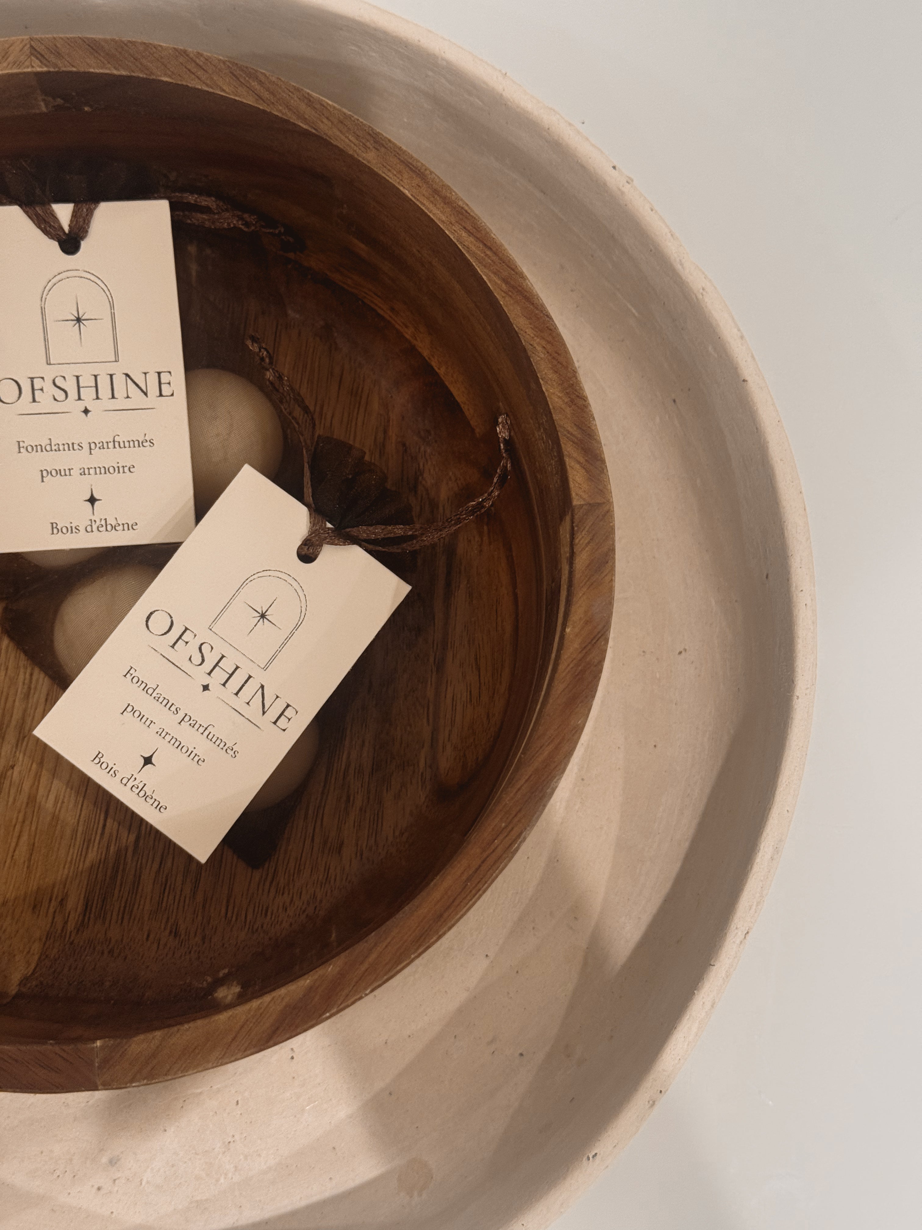 Parfums d’armoire Bois d’ébène